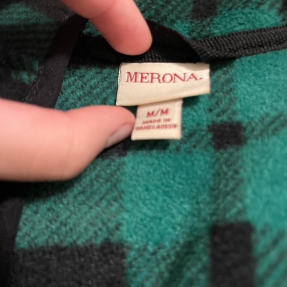 green shacket - Picture 2 of 2